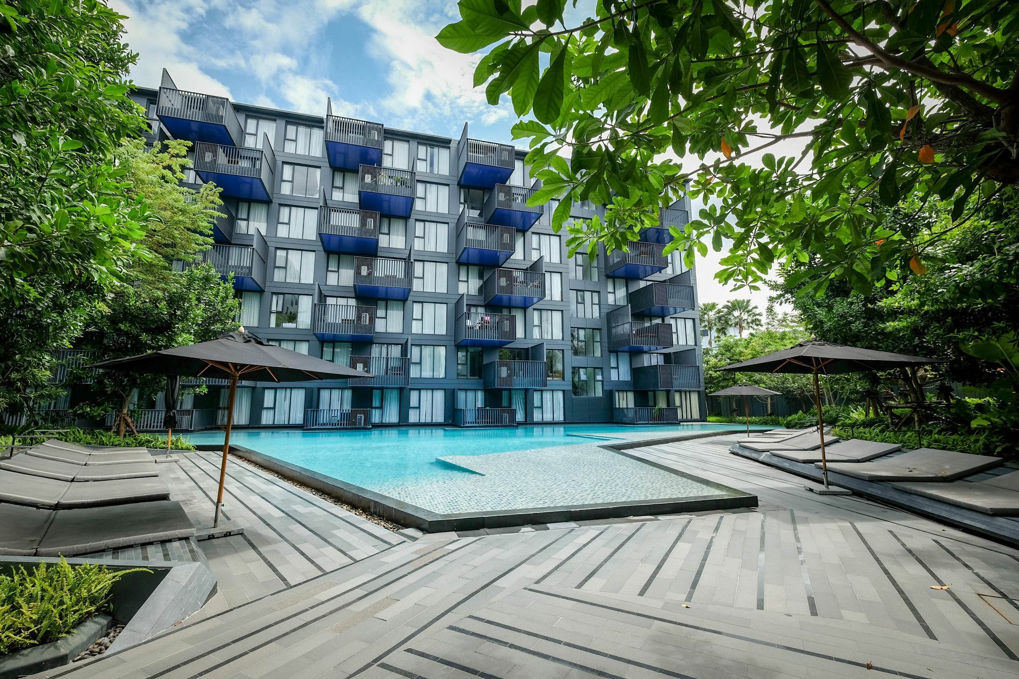 The Deck Condo Patong By Vip 外观 照片