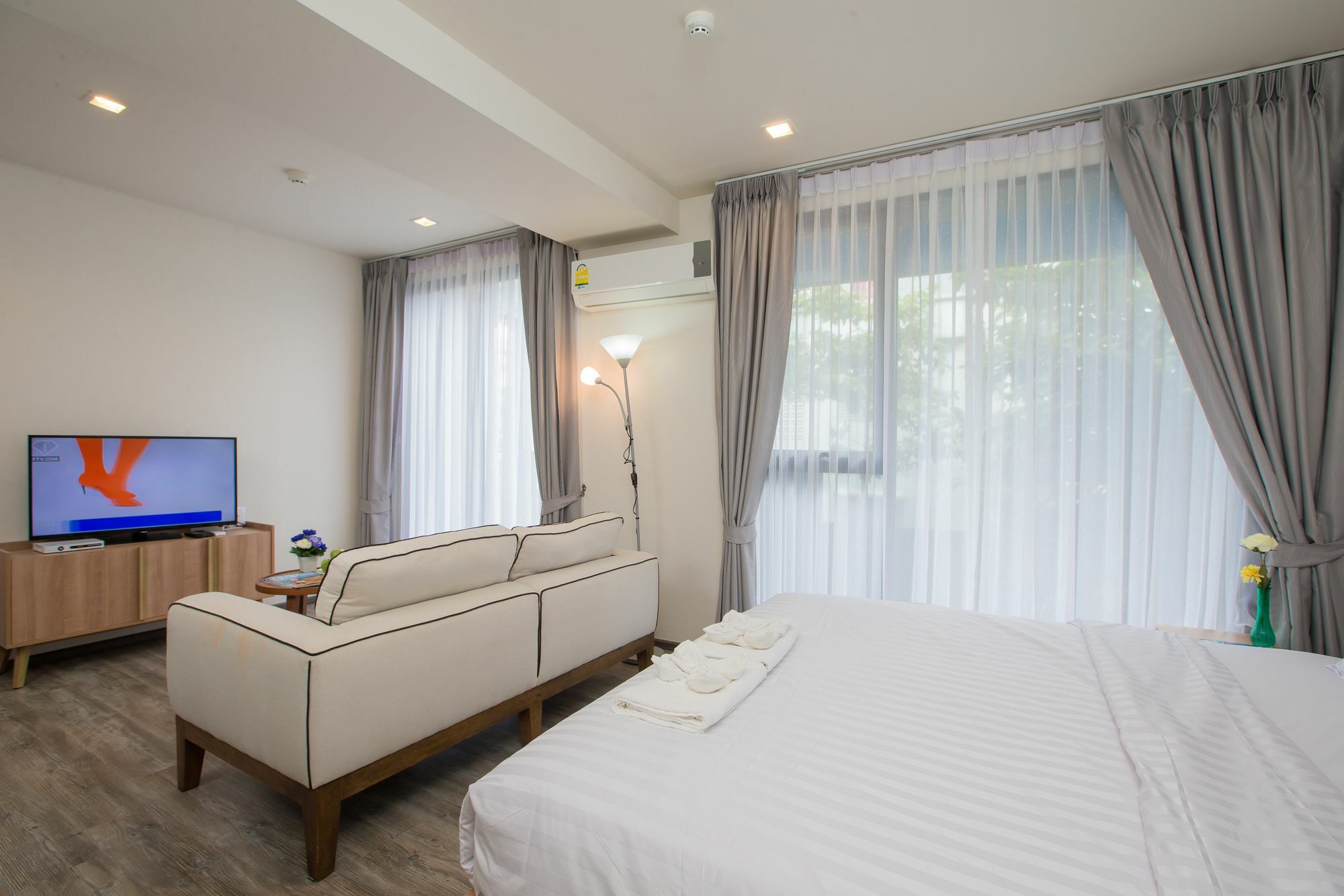 The Deck Condo Patong By Vip 外观 照片